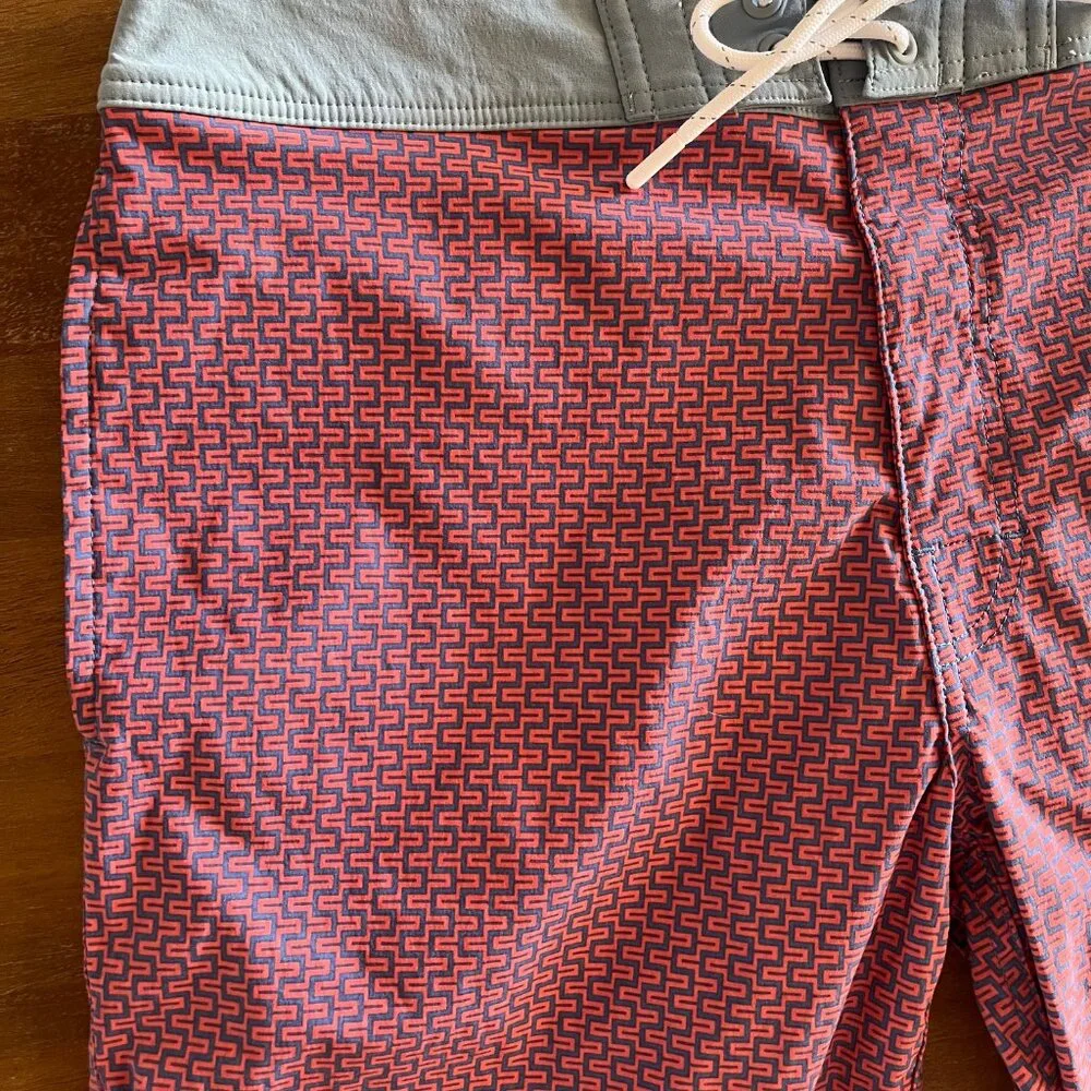 J Crew Board Shorts Men Sz‎ 30 Blue The Original Swimwear Geometric Pattern